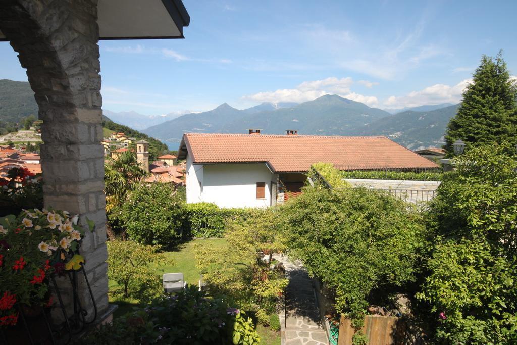Balcone Fiorito Bed & Breakfast Menaggio Rom bilde